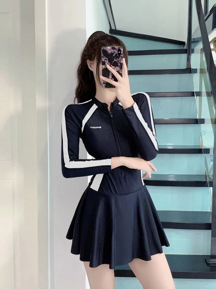 Long Sleeve One Piece Swimsuit l Women Slim Sporty Swim Suit in Summer Spring Style