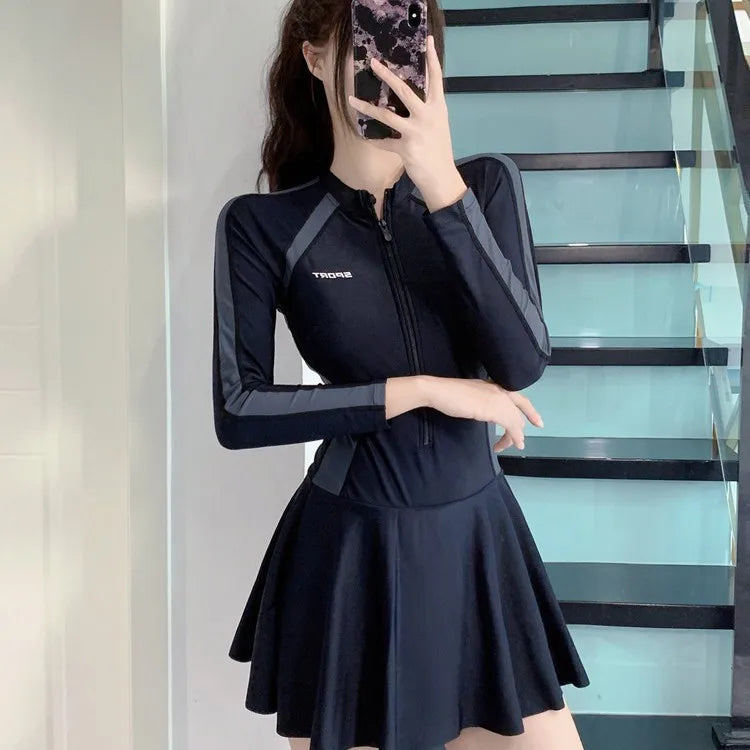 Long Sleeve One Piece Swimsuit l Women Slim Sporty Swim Suit in Summer Spring Style